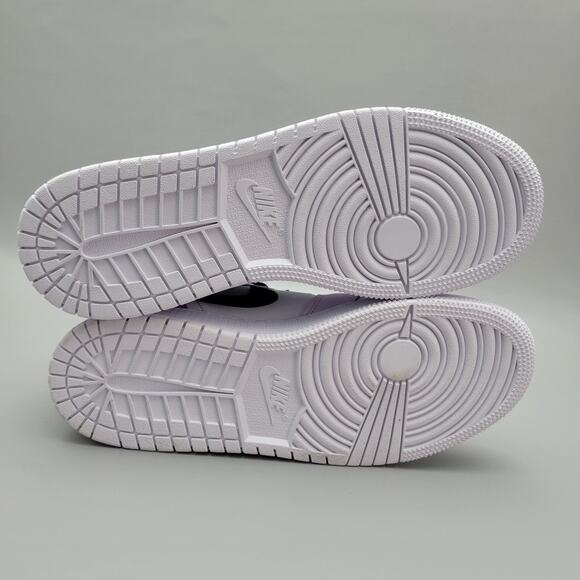 Nike Air Jordan 1 Mid GS Barely Grape Size 5Y Youth - Picture 9 of 10